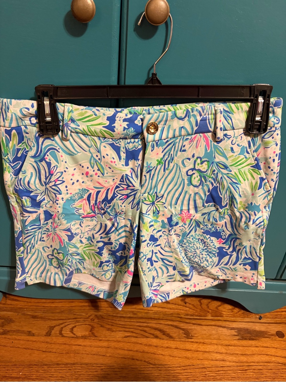 Lilly Pulitzer Jayne Knit Shorts in Lion Around